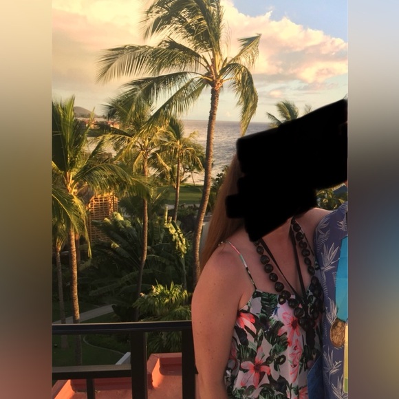 Vince Camuto Size 8 - Picture 4 of 4